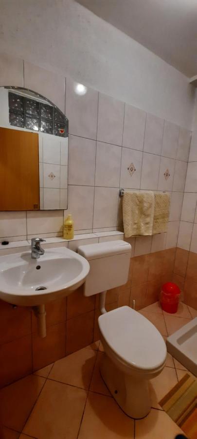 Apartment Lucija เซรส ภายนอก รูปภาพ